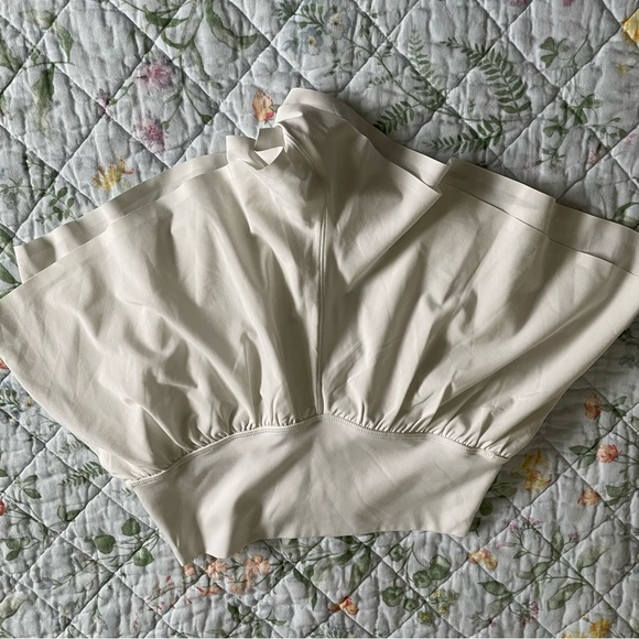 Aerie Crossover RealMe Flowy Shorts - Picture 4 of 4